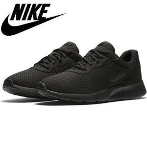Nike Tanjun Women Sneakers